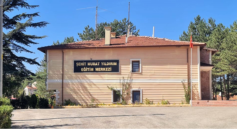 Şehit Murat Yıldırım’ın İsmi Ilıca Eğitim Merkezine Verildi